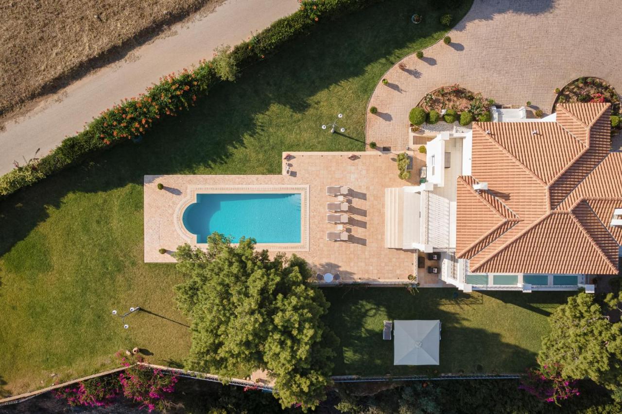 Villa Fantasia Isthmia Ngoại thất bức ảnh