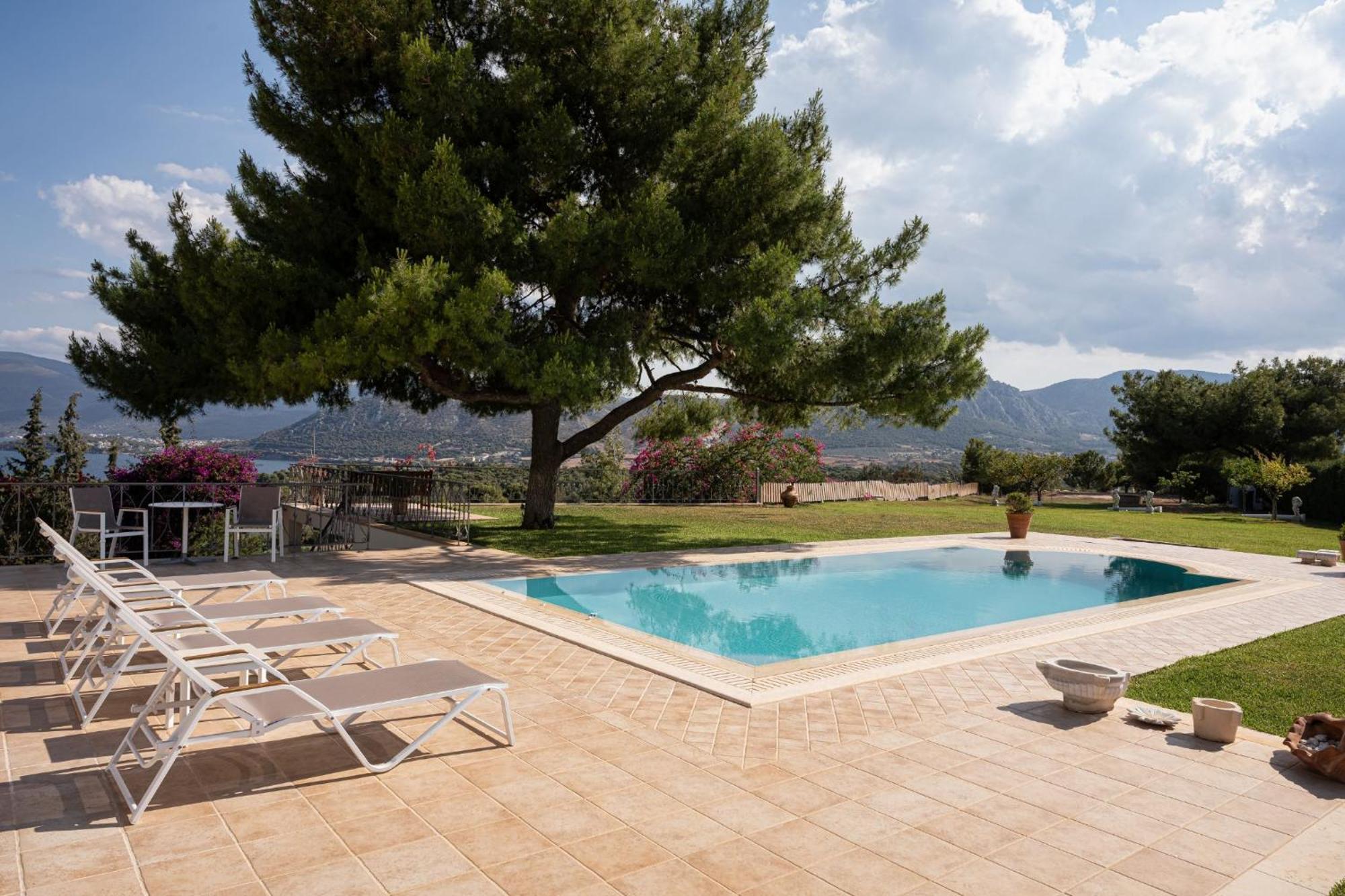 Villa Fantasia Isthmia Ngoại thất bức ảnh