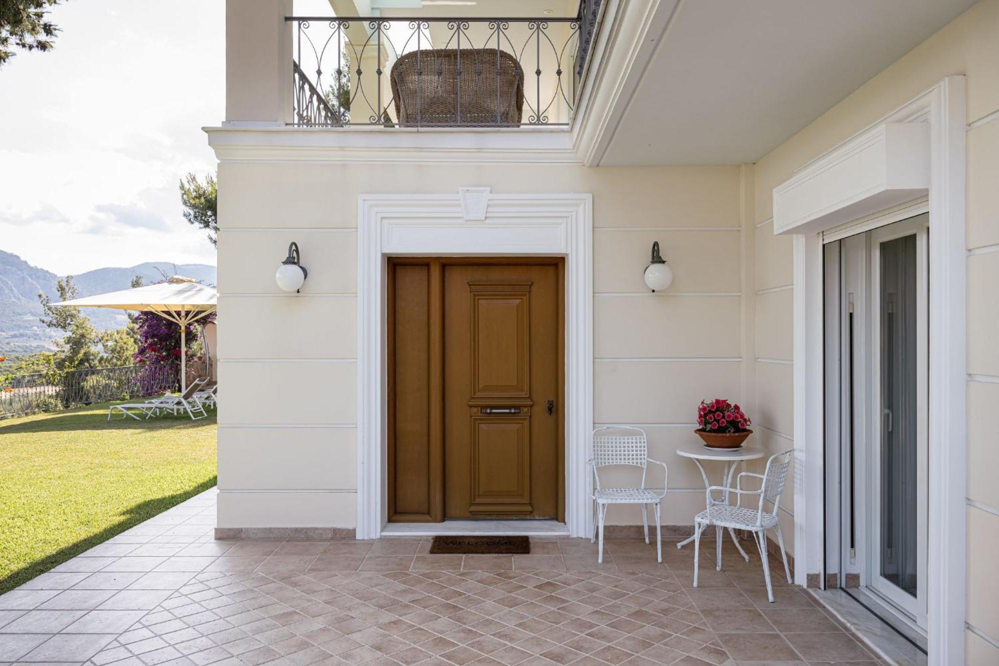 Villa Fantasia Isthmia Ngoại thất bức ảnh